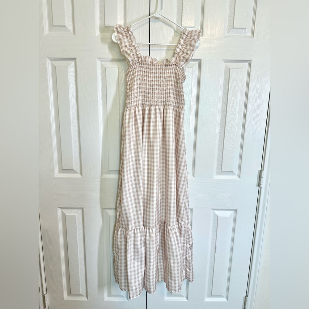 Small/Medium Smocked Ruffle Tan Gingham Boutique Feminine Casual Maxi Dress